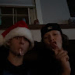 Meet your Posher, Logan